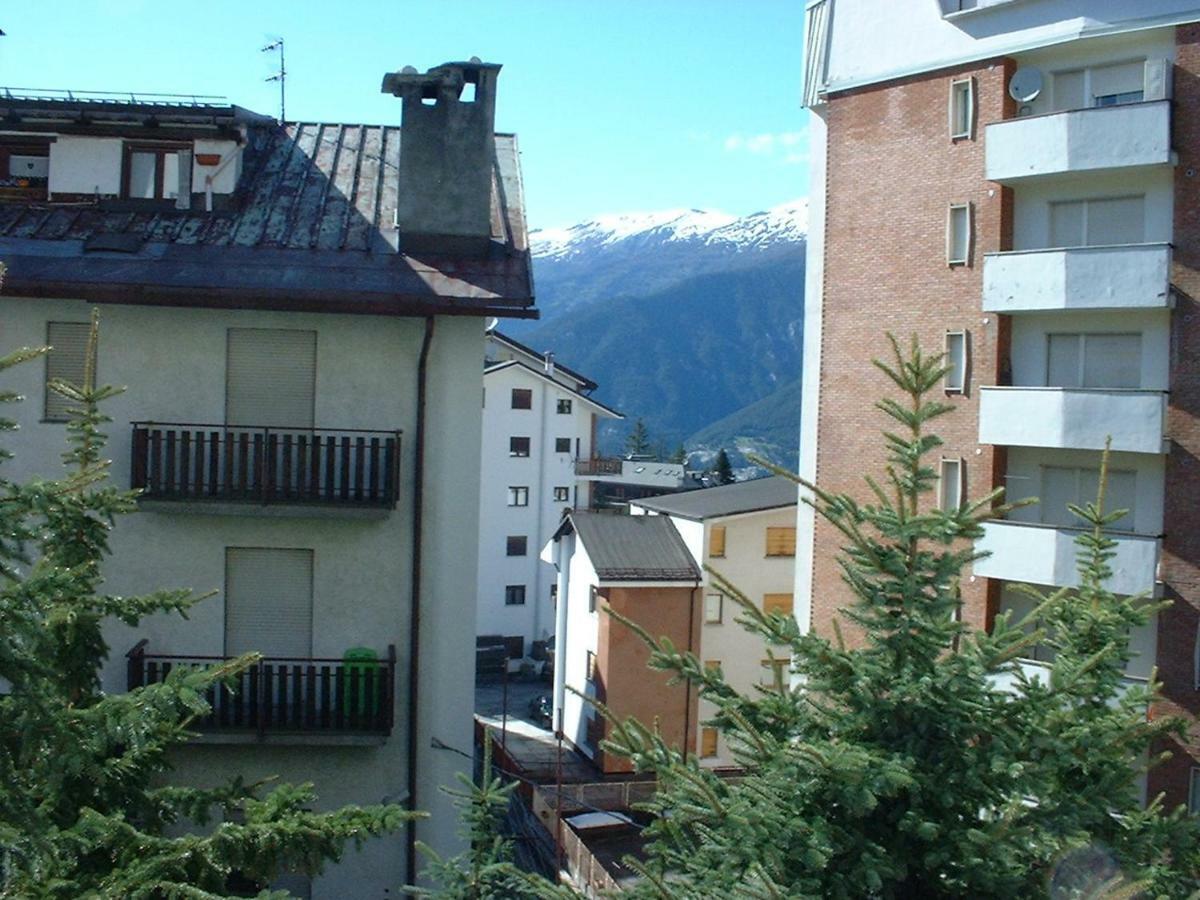 Il Capriolo Villa Sauze D'Oulx Luaran gambar